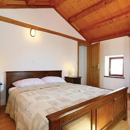 Pet Friendly Home In Ritosin Brig With Wifi Vranici Exterior photo