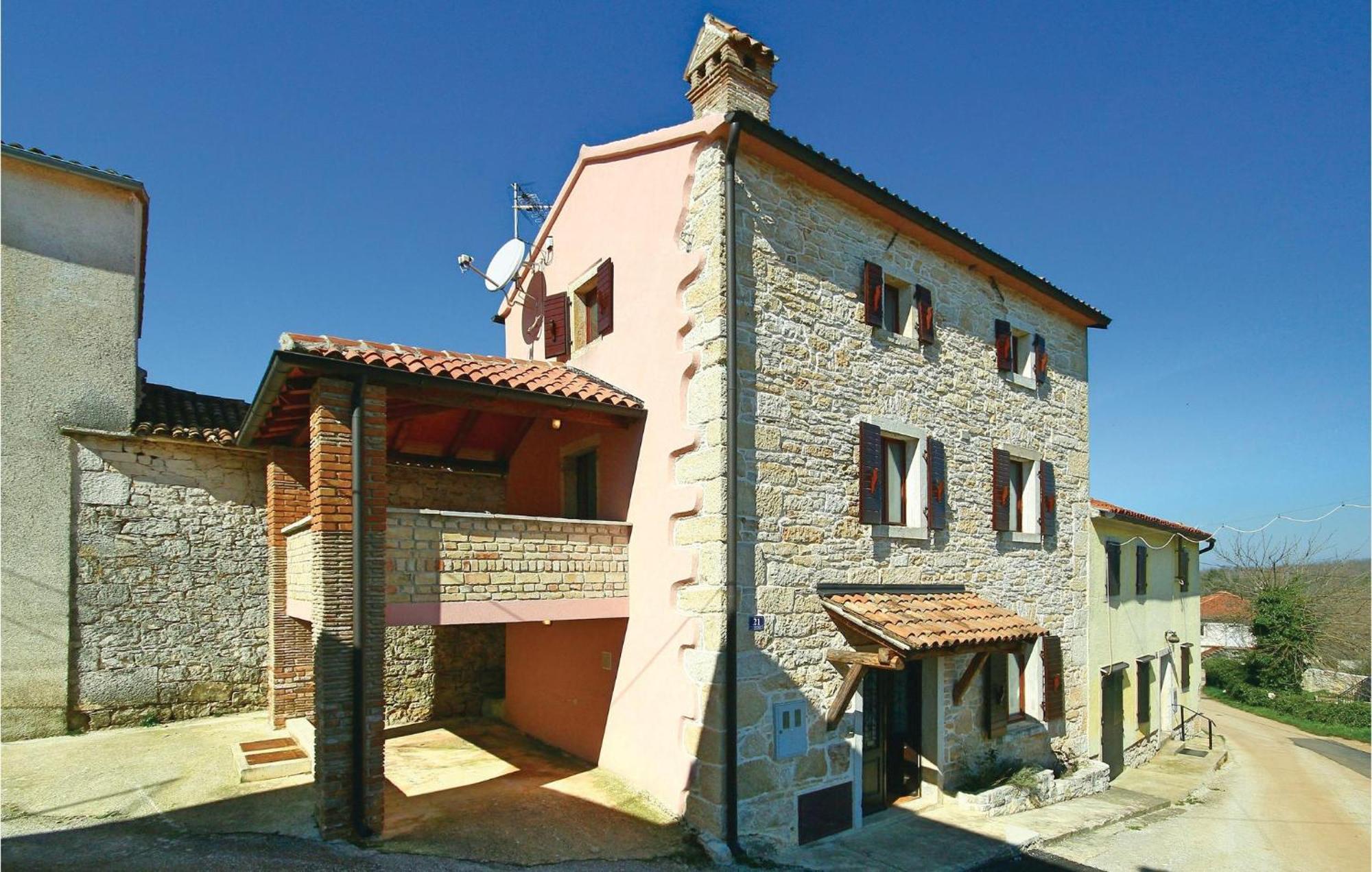 Holiday home Pet Friendly In Ritosin Brig With Wifi *